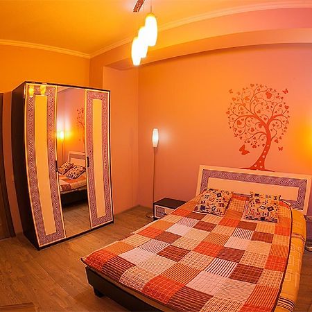Apartament on Krakivska 34/10 Lviv Exteriör bild